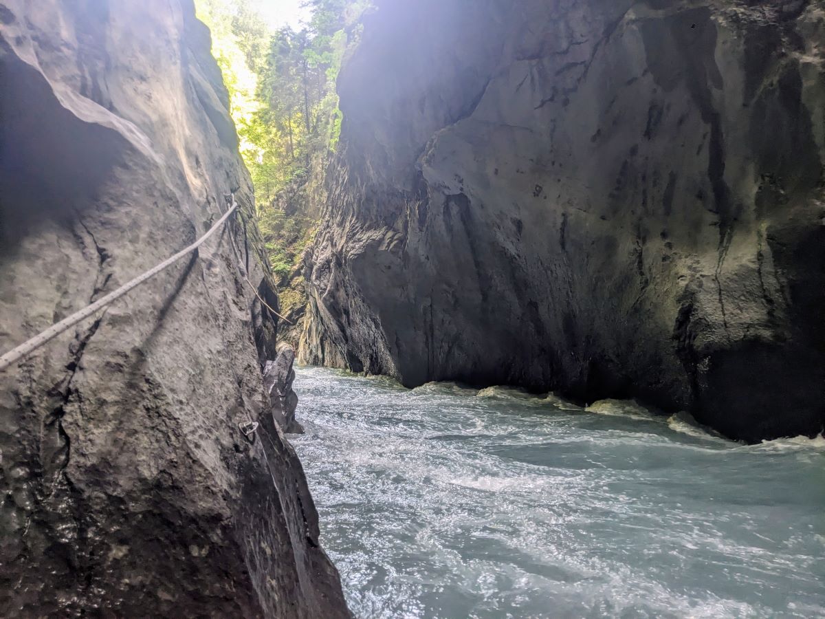 Ein absolutes Highlight: die enge Giffre-Klamm Ein absolutes Highlight: die enge Giffre-Klamm