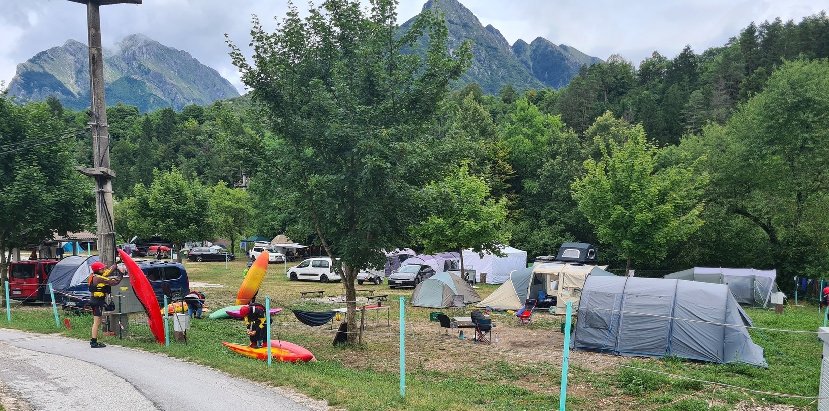 Unser Basislager auf dem Campingplatz Toni.